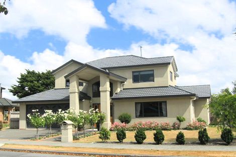 Photo of property in 33 Clearwater Terrace, Brown Owl, Upper Hutt, 5018