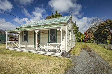 Photo of property in 34 Pitt Street, Raetihi, 4632