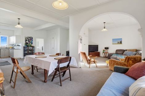 Photo of property in 262 High Street, Dannevirke, 4930