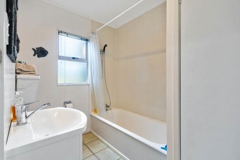 Photo of property in 21 Te Kapua Street, Oakura, Hikurangi, 0184