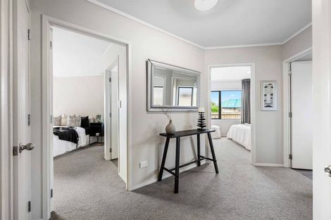 Photo of property in 19 Mickelson Avenue, Rototuna, Hamilton, 3210