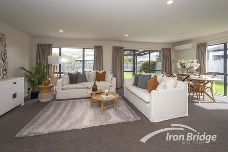 Photo of property in 41 Mauger Drive, Heathcote Valley, Christchurch, 8022