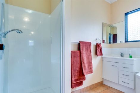 Photo of property in 3 Neagle Place, Greenmeadows, Napier, 4112