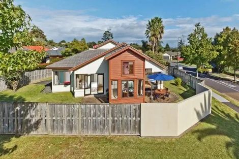 Photo of property in 16 Clemow's Lane, Albany, Auckland, 0632