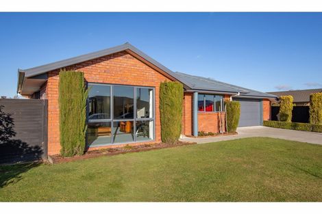 Photo of property in 15 Greenmeadow Gardens, Belfast, Christchurch, 8051