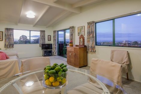 Photo of property in 18 Gilliam Street, New Lynn, Auckland, 0600