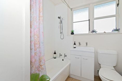 Photo of property in 13 Bracken Avenue, Te Aroha, 3320