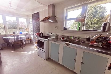 Photo of property in 18 Oakland Street, Northcote, Christchurch, 8052