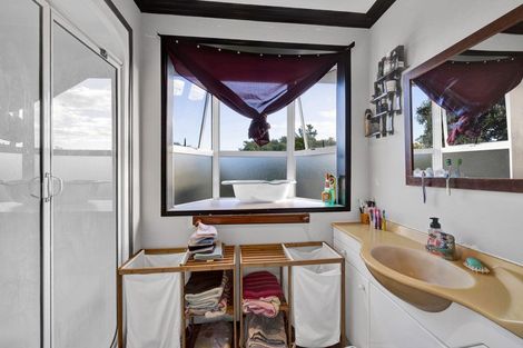 Photo of property in 11 Fairfield Road, Hawera, 4610