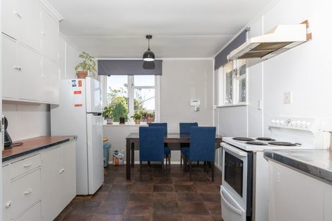 Photo of property in 25 Driver Crescent, Cannons Creek, Porirua, 5024