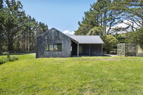 Photo of property in 696 Pahiatua Aokautere Road, Aokautere, Palmerston North, 4471