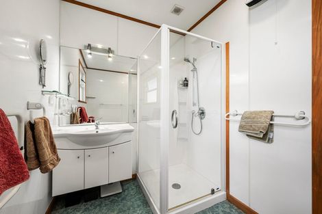 Photo of property in 5 Denbigh Way, Wilton, Wellington, 6012