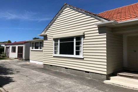 Photo of property in 25 Middleton Road, Upper Riccarton, Christchurch, 8041