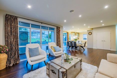 Photo of property in 112 Killybegs Drive, Pinehill, Auckland, 0632