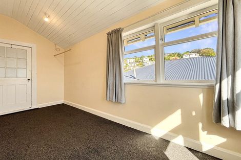 Photo of property in 17 Hankey Street, Mount Cook, Wellington, 6011