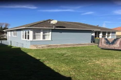 Photo of property in 6 Knight Place, Pomare, Rotorua, 3015