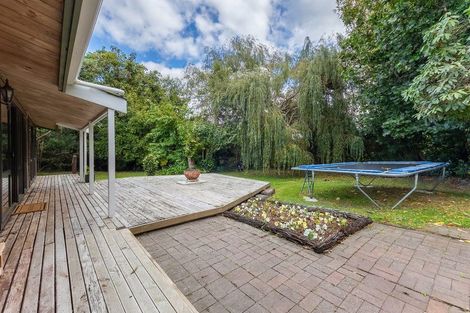Photo of property in 16 Lupin Road, Otaki, 5512