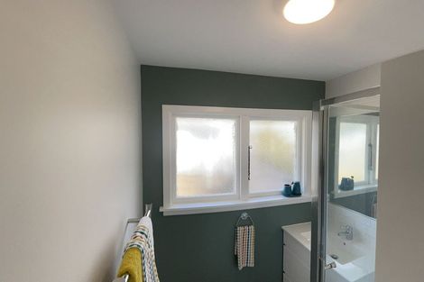 Photo of property in 40 Damien Place, Bromley, Christchurch, 8062