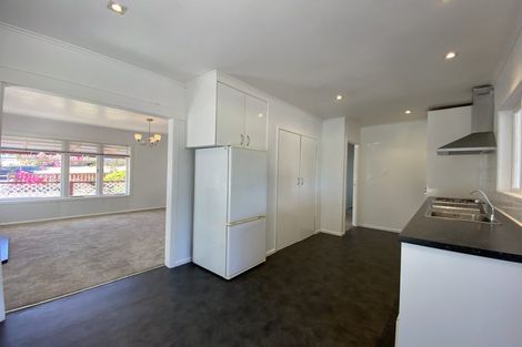 Photo of property in 61 Wilsher Crescent, Henderson, Auckland, 0612