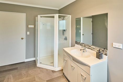 Photo of property in 59 Kapiti Crescent, Titahi Bay, Porirua, 5022