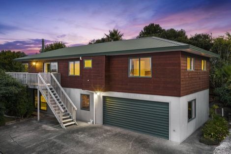 Photo of property in 6 Charlotte Street, Stanmore Bay, Whangaparaoa, 0932