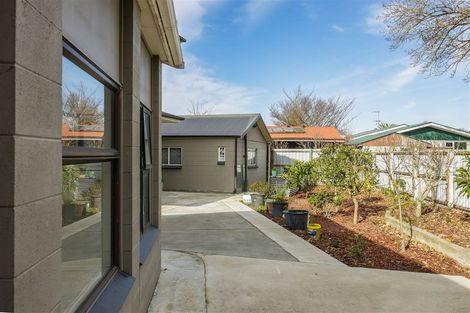 Photo of property in 23 Aileen Place, Upper Riccarton, Christchurch, 8041