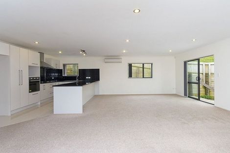 Photo of property in 44 Cape Vista Crescent, Pukekohe, 2120