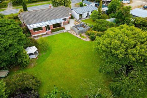 Photo of property in 72 Parsonage Road, Waimate, 7978