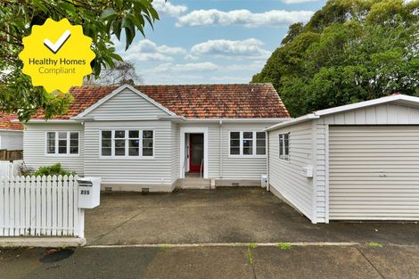 Photo of property in 215 Richmond Road, Grey Lynn, Auckland, 1021
