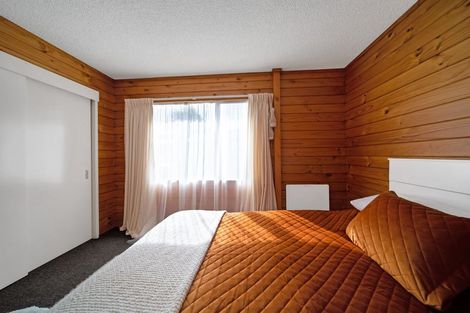 Photo of property in 4/99 Mangorei Road, Merrilands, New Plymouth, 4312