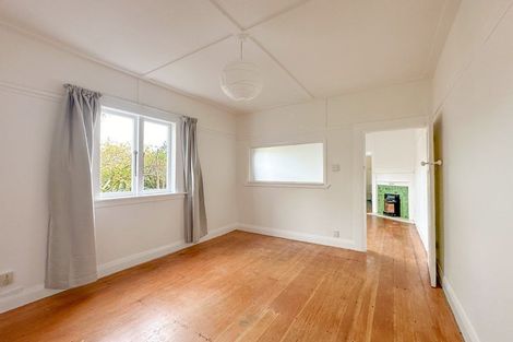Photo of property in 36 Lawrence Street, Newtown, Wellington, 6021
