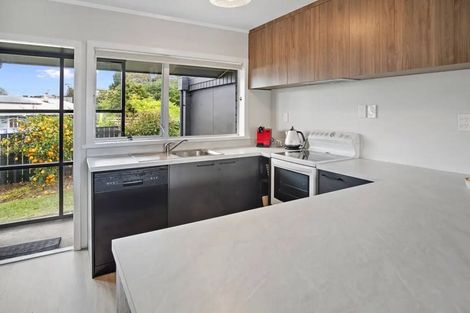 Photo of property in 2/586 Bank Street, Te Awamutu, 3800