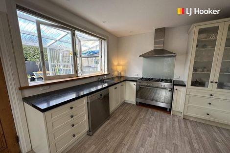 Photo of property in 30 Russell Street, Dunedin Central, Dunedin, 9016