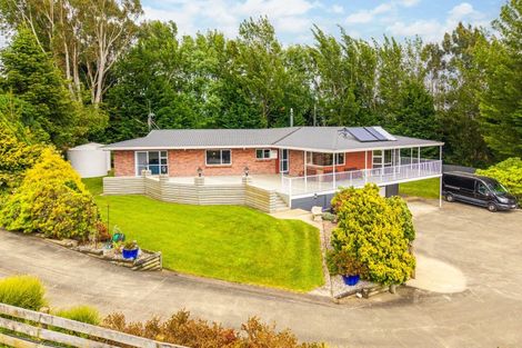 Photo of property in 41 Tiraumea Road, Pahiatua, 4981