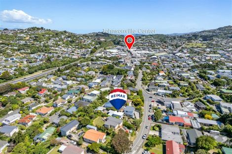 Photo of property in 34 Bassett Road, Johnsonville, Wellington, 6037