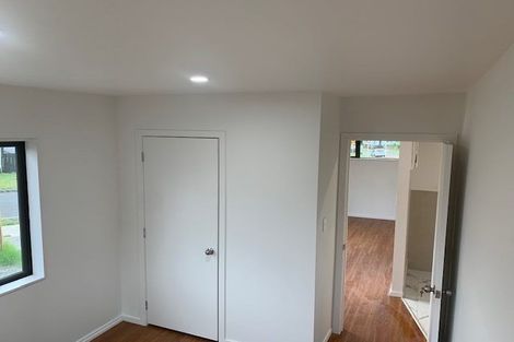 Photo of property in 4a Karepo Crescent, Ranui, Auckland, 0612