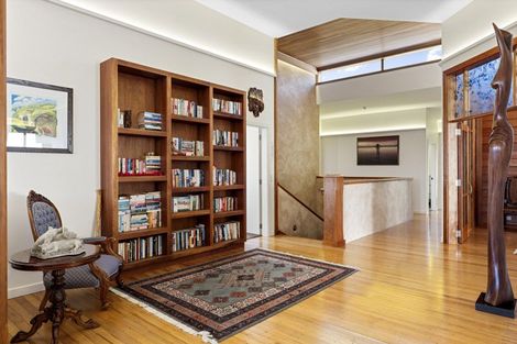 Photo of property in 123 Glenstrae Road, Redcliffs, Christchurch, 8081