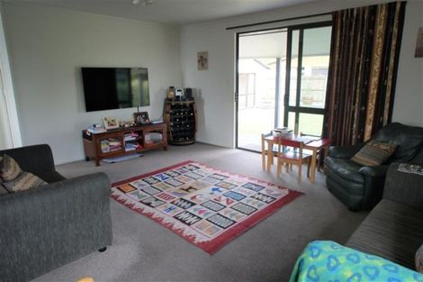 Photo of property in 16 Faulkland Drive, Witherlea, Blenheim, 7201