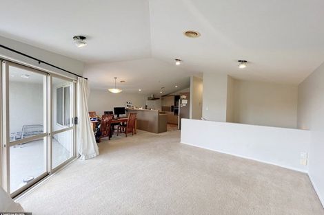 Photo of property in 4/20 Ruakiwi Road, Hamilton Lake, Hamilton, 3204