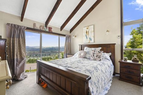 Photo of property in 72 Mountain Road, Western Heights, Rotorua, 3015