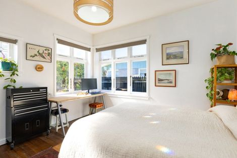 Photo of property in 11 Dillon Street, Blenheim, 7201