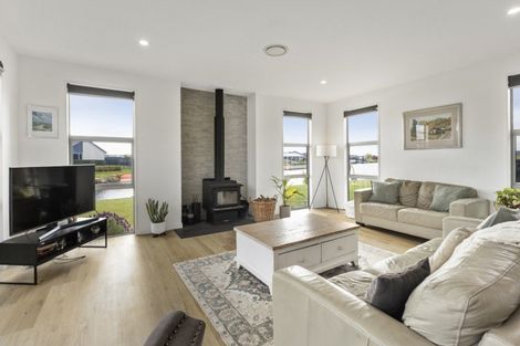 Photo of property in 21 Torbay Avenue, Huntingdon, Ashburton, 7774