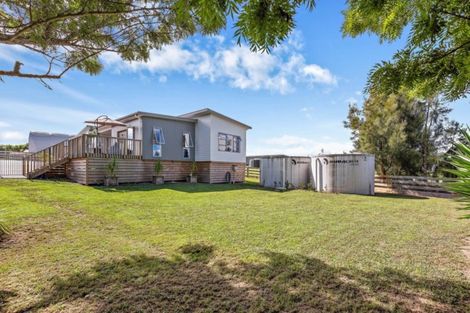 Photo of property in 58a Jack Boyd Drive, Mangawhai Heads, Mangawhai, 0573