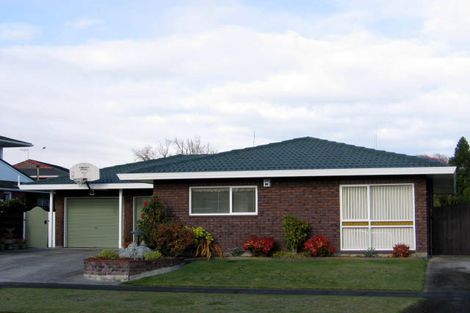 Photo of property in 25 Kentucky Way, Awapuni, Palmerston North, 4412