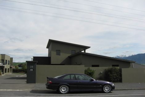 Photo of property in 18 Churchill Street, Kaikoura, 7300
