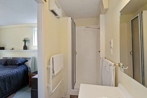 Photo of property in 11 Bayview Place, Cass Bay, Lyttelton, 8082