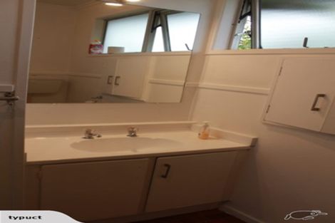 Photo of property in 4/35 Patons Road, Howick, Auckland, 2014