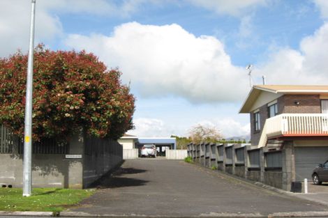 Photo of property in 52 Rewa Street, Inglewood, 4330