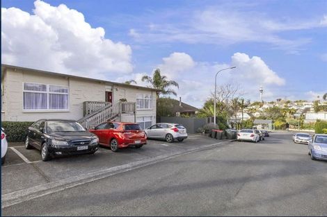 Photo of property in 1/2 Westwood Terrace, Saint Marys Bay, Auckland, 1011