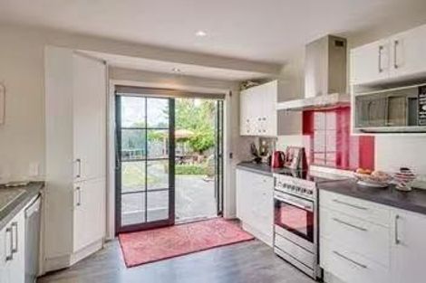 Photo of property in 10 Ebony Street, Bishopdale, Christchurch, 8053